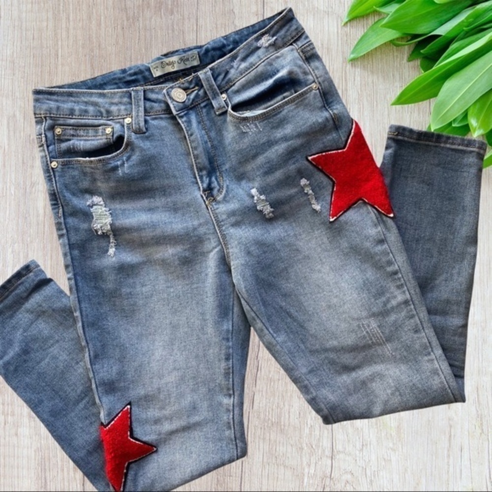 Indigo Rein Distressed Star Patch High Rise Ankle Jeans 9 Junior EUC
